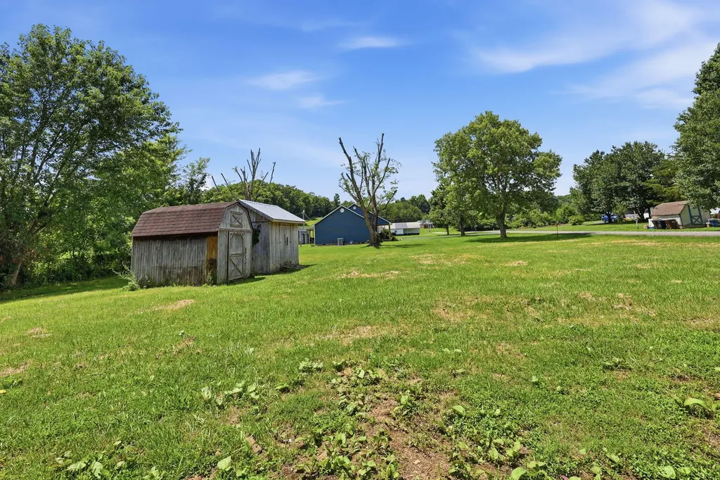 100 Fay Street Jeffersonville KY 40337