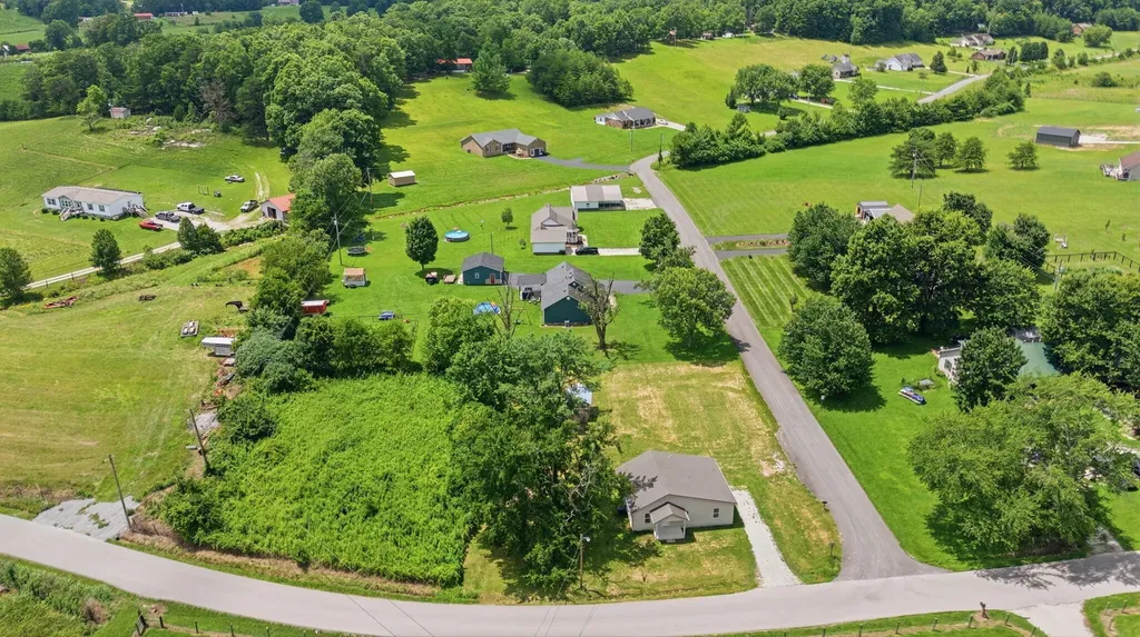 100 Fay Street Jeffersonville KY 40337