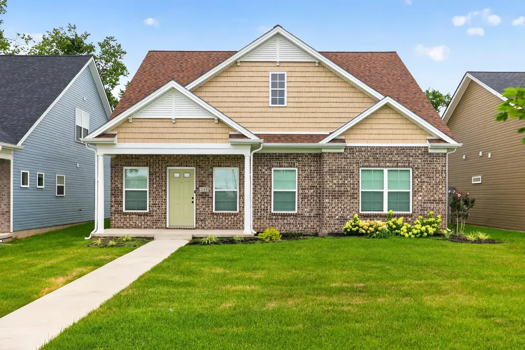 549 Shropshire Avenue Lexington KY 40508