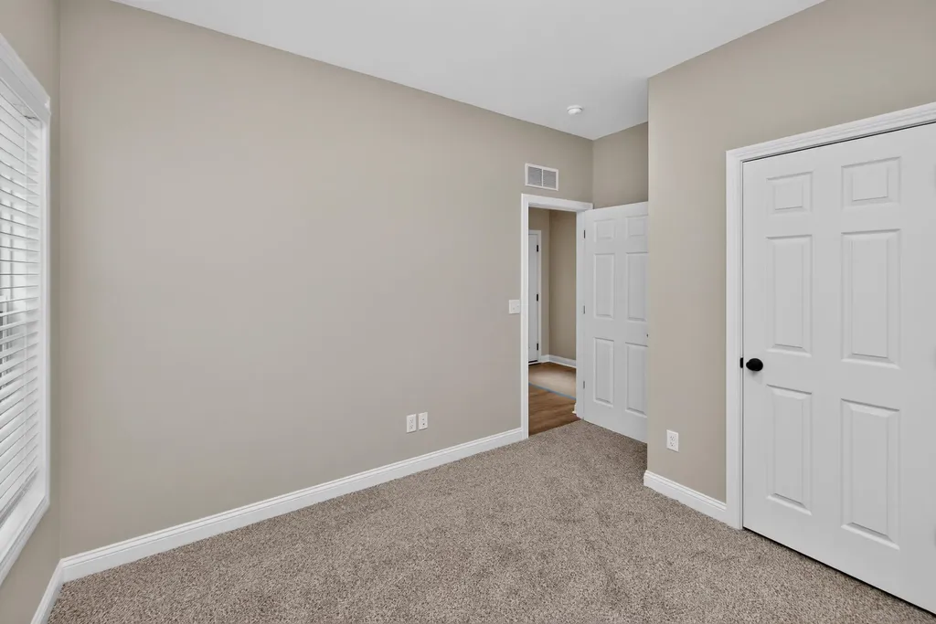 549 Shropshire Avenue Lexington KY 40508