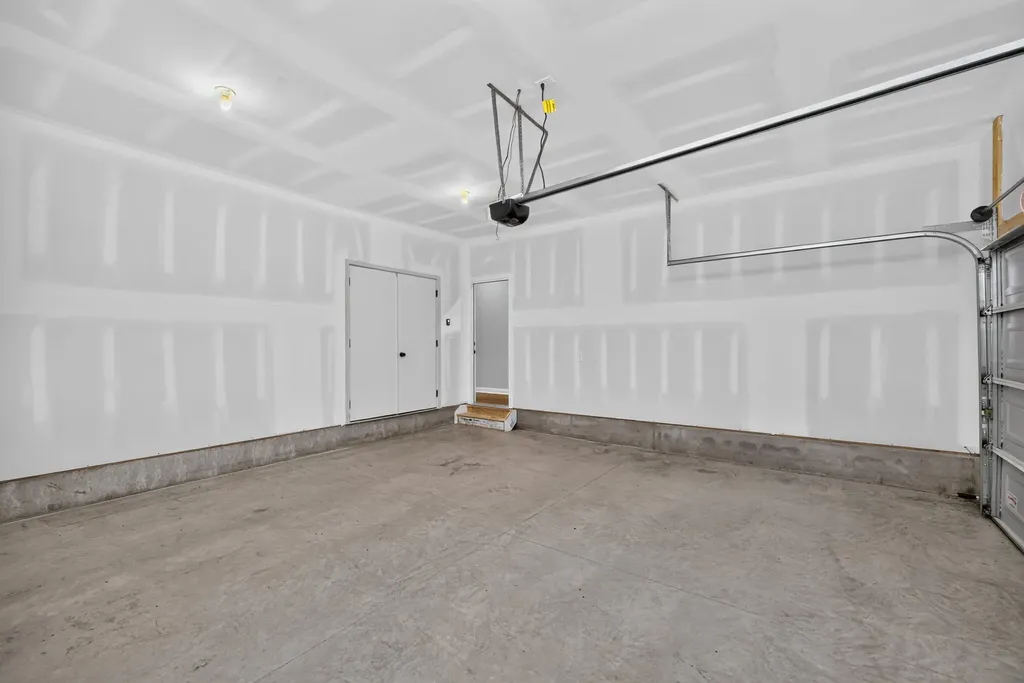 549 Shropshire Avenue Lexington KY 40508