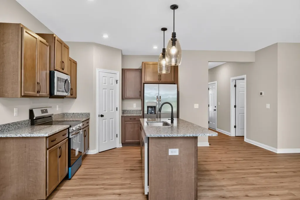 549 Shropshire Avenue Lexington KY 40508