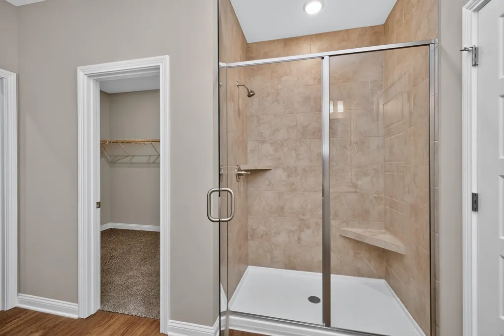 553 Shropshire Avenue Lexington KY 40508