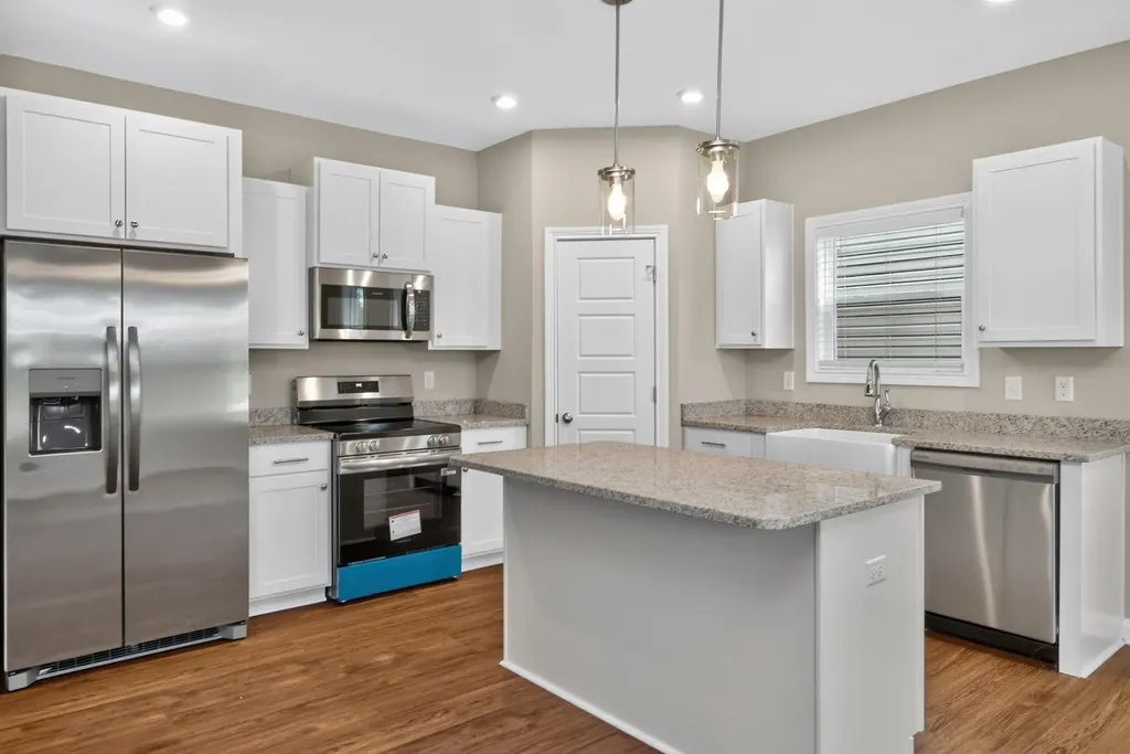 553 Shropshire Avenue Lexington KY 40508