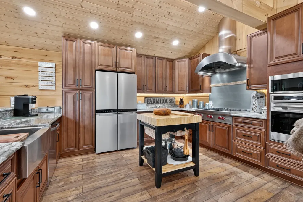 2640 Fords Mill Road Versailles KY 40383