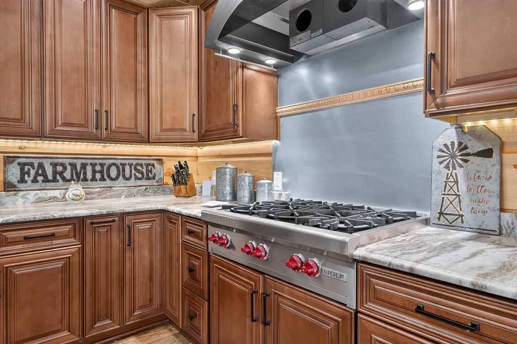 2640 Fords Mill Road Versailles KY 40383