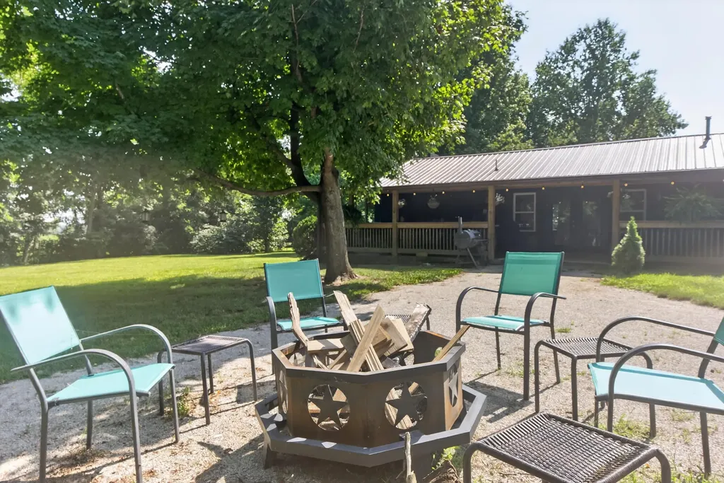 2640 Fords Mill Road Versailles KY 40383