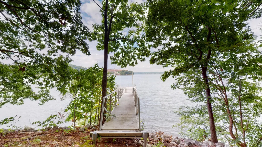 11 Tow Lane Murray KY 42071