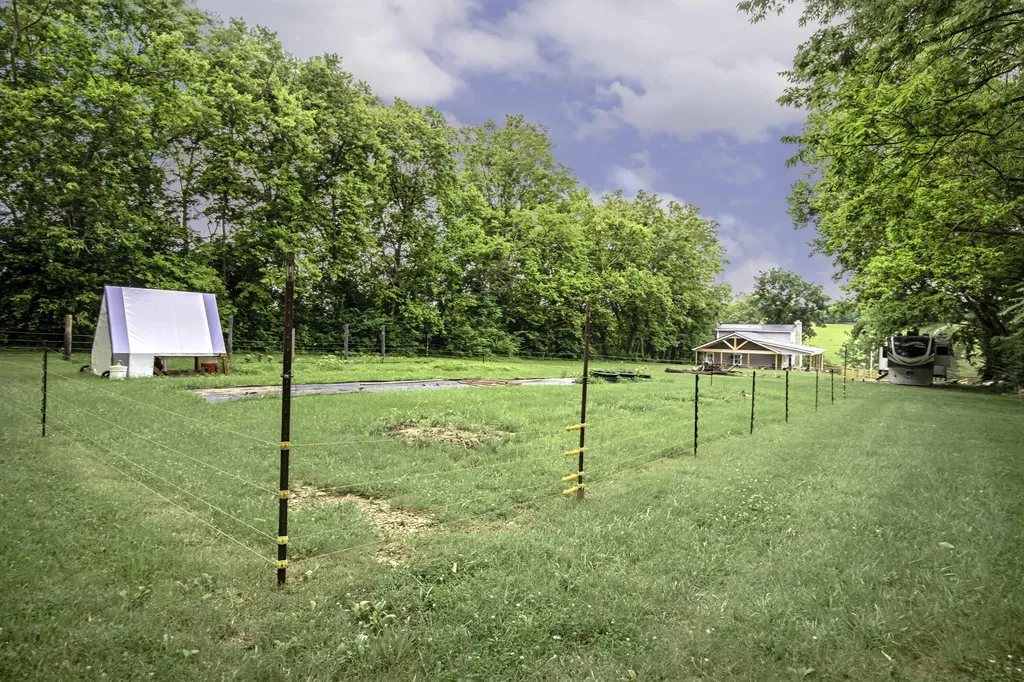 560 Delaney Ferry Road Versailles KY 40383
