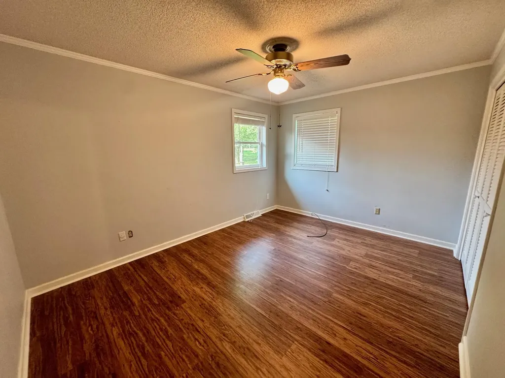 52 S Nottingham Lane Murray KY 42071