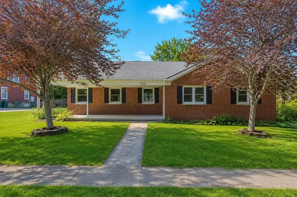 208 N Lewis Court Georgetown KY 40324