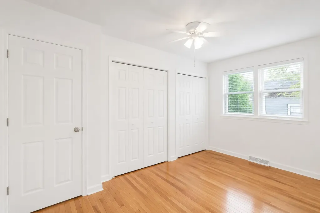208 N Lewis Court Georgetown KY 40324