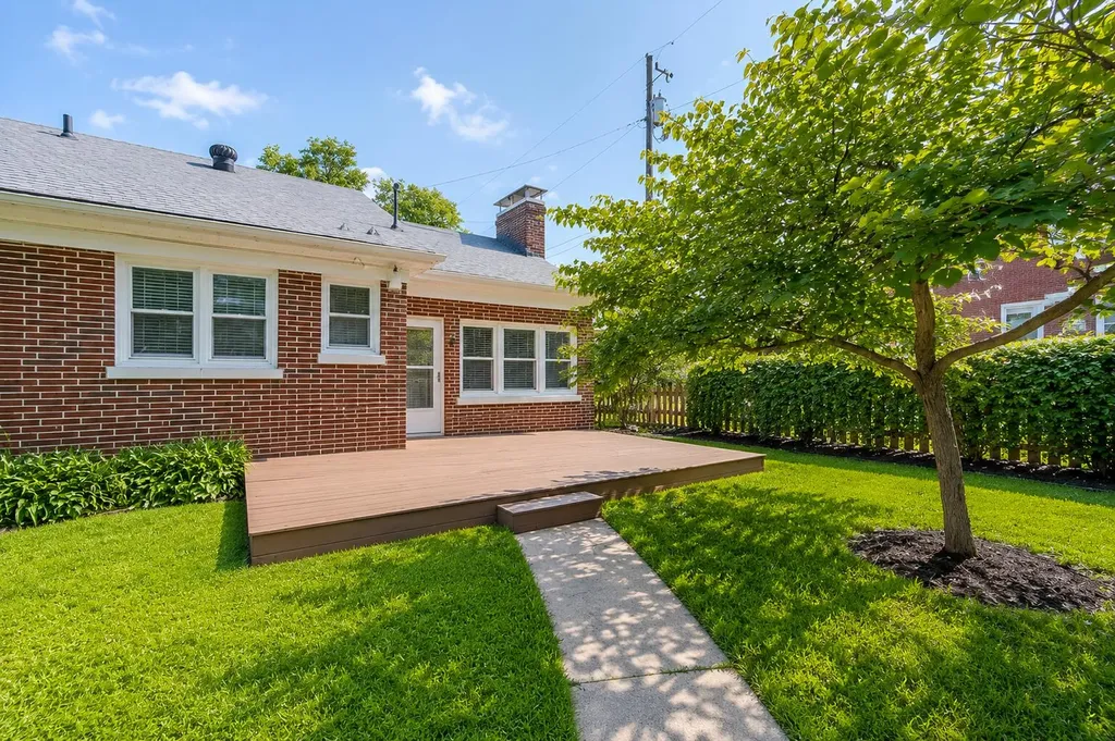 208 N Lewis Court Georgetown KY 40324