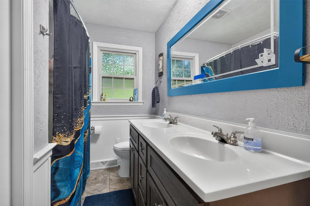 230 Mercer Avenue Harrodsburg KY 40330