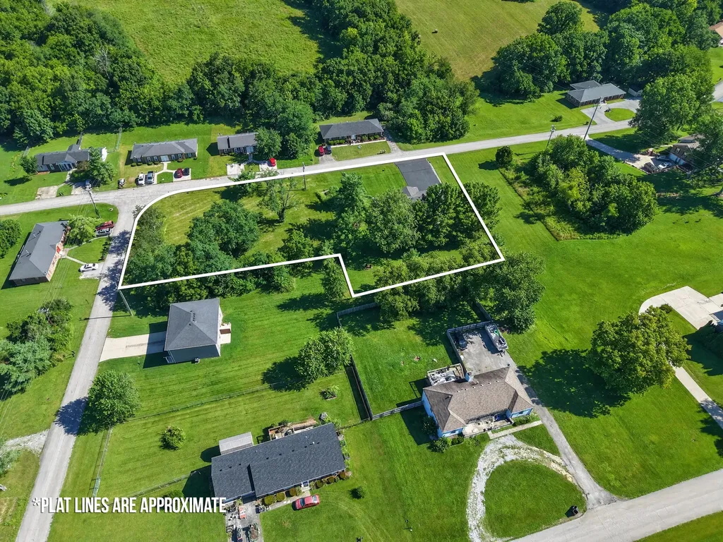 230 Mercer Avenue Harrodsburg KY 40330