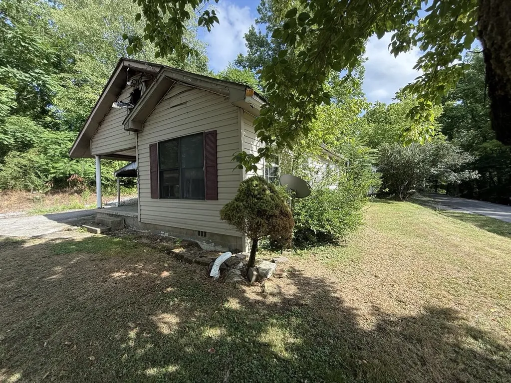 345 Standard Avenue Corbin KY 40701