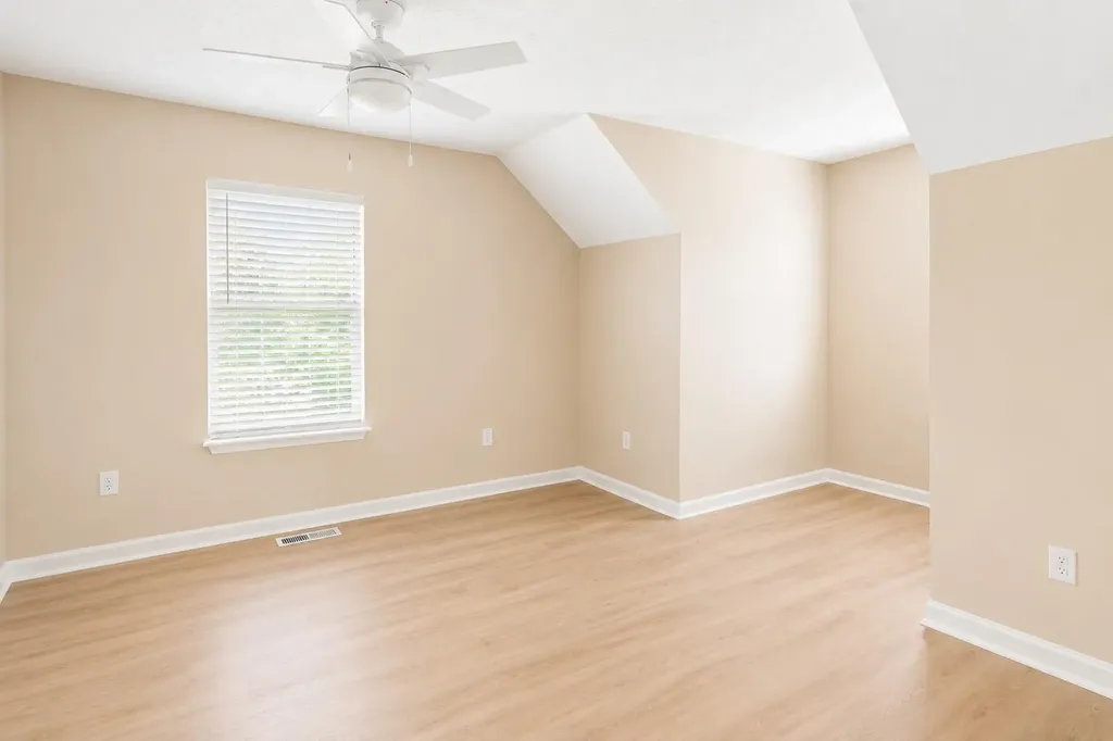 163 Williamsburg Lane Georgetown KY 40324