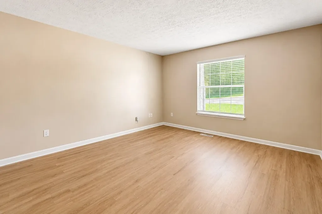 163 Williamsburg Lane Georgetown KY 40324