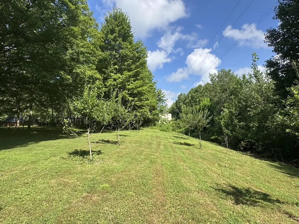 378 Shugars Hill Road Liberty KY 42539