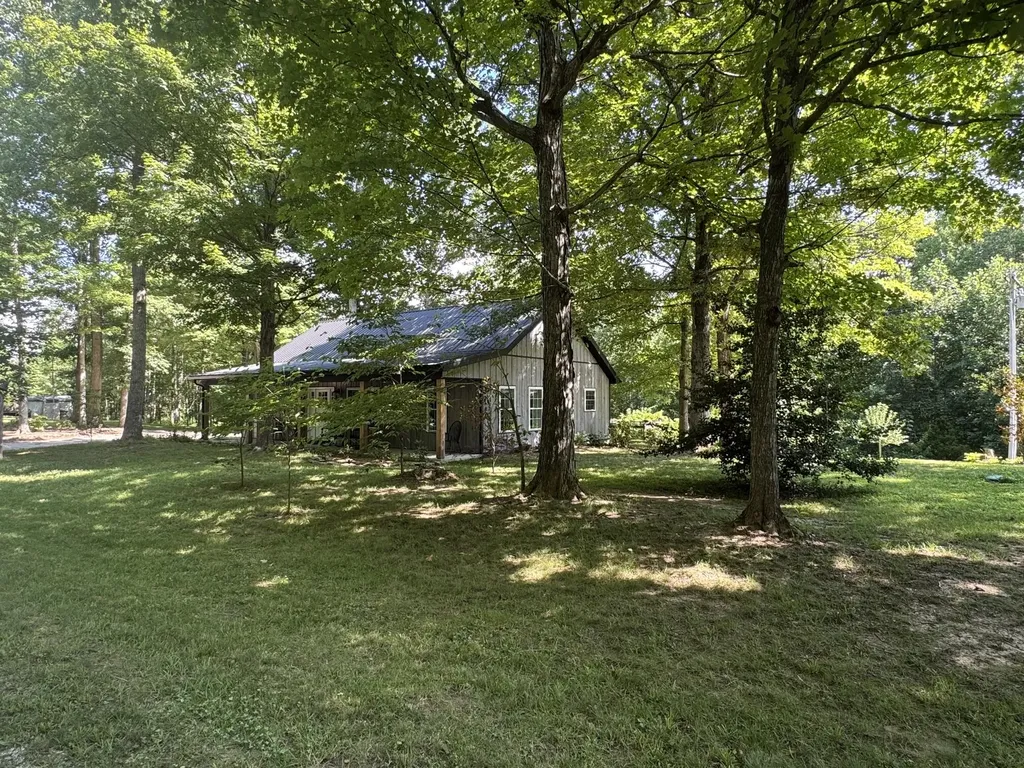 378 Shugars Hill Road Liberty KY 42539