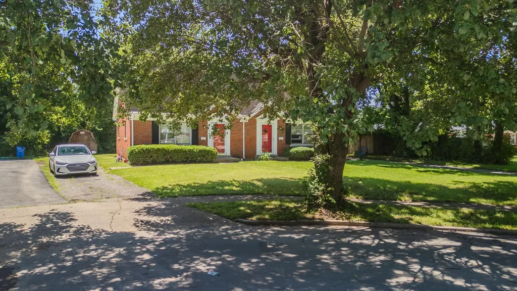 2004-2006 Writt Court Lexington KY 40505