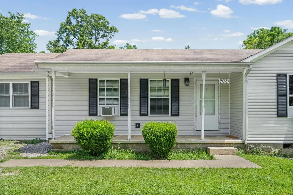 7756 Johnson Mill Road Hopkinsville KY 42240
