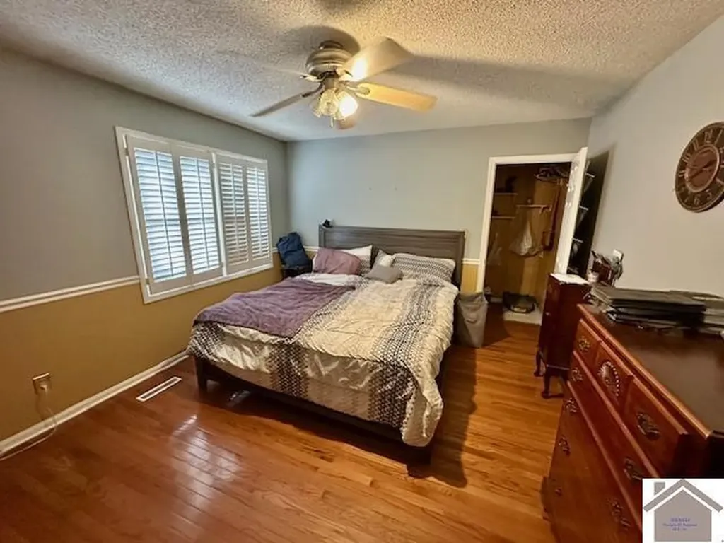 8898 E St Route Mayfield KY 42066