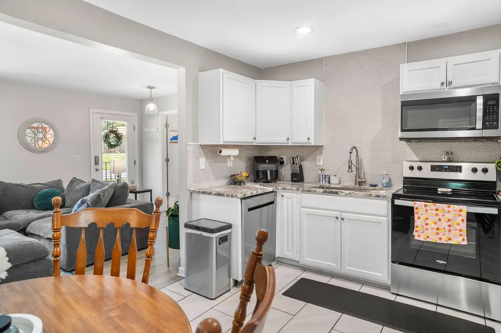552 Compton Drive Lexington KY 40517