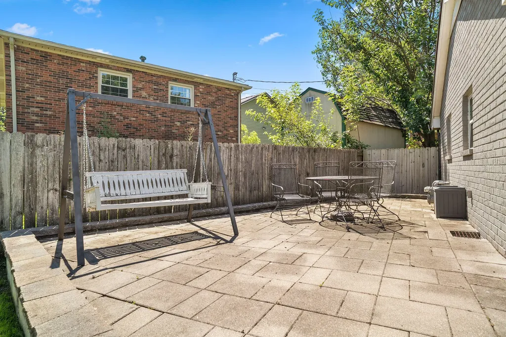 552 Compton Drive Lexington KY 40517