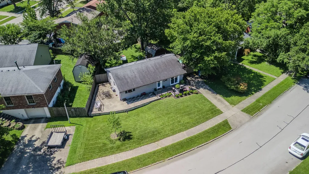552 Compton Drive Lexington KY 40517
