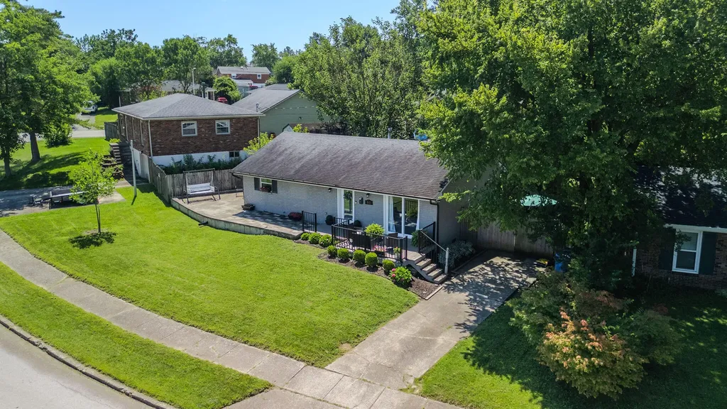 552 Compton Drive Lexington KY 40517