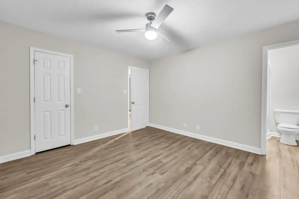 634 State Line Road Oak Grove KY 42262