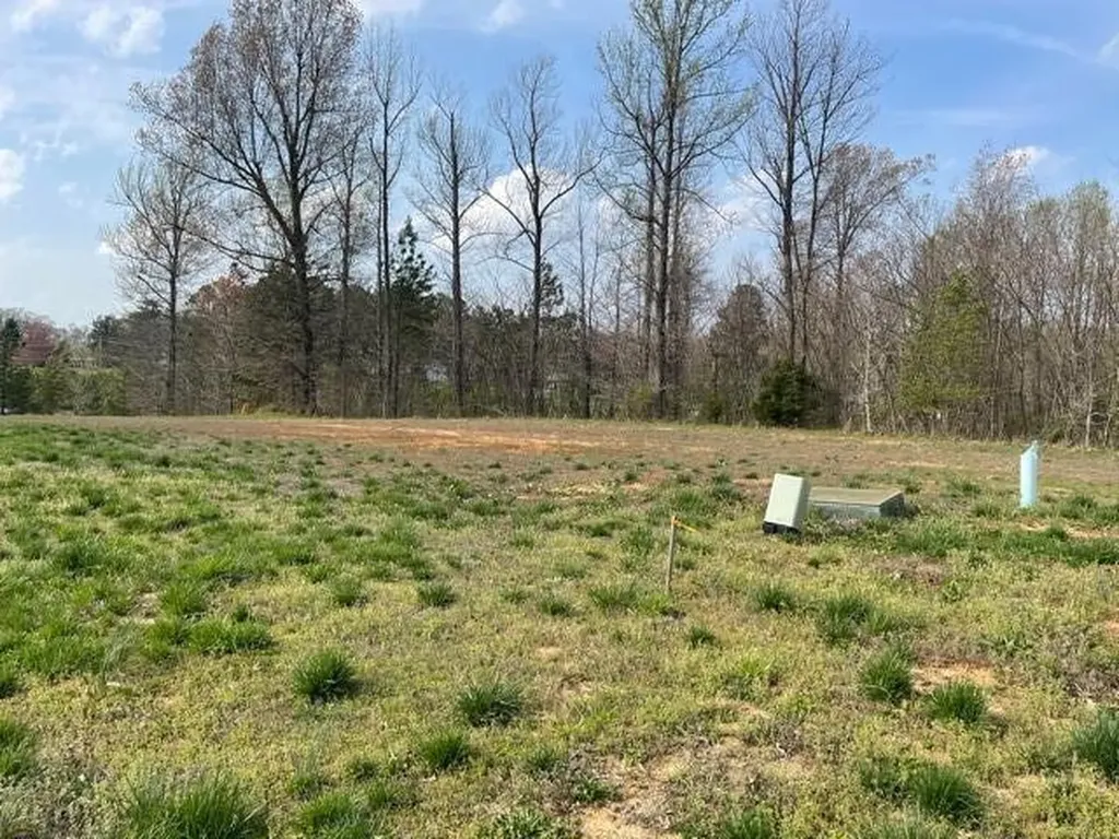 155 Low Ridge Lane Paducah KY 42003