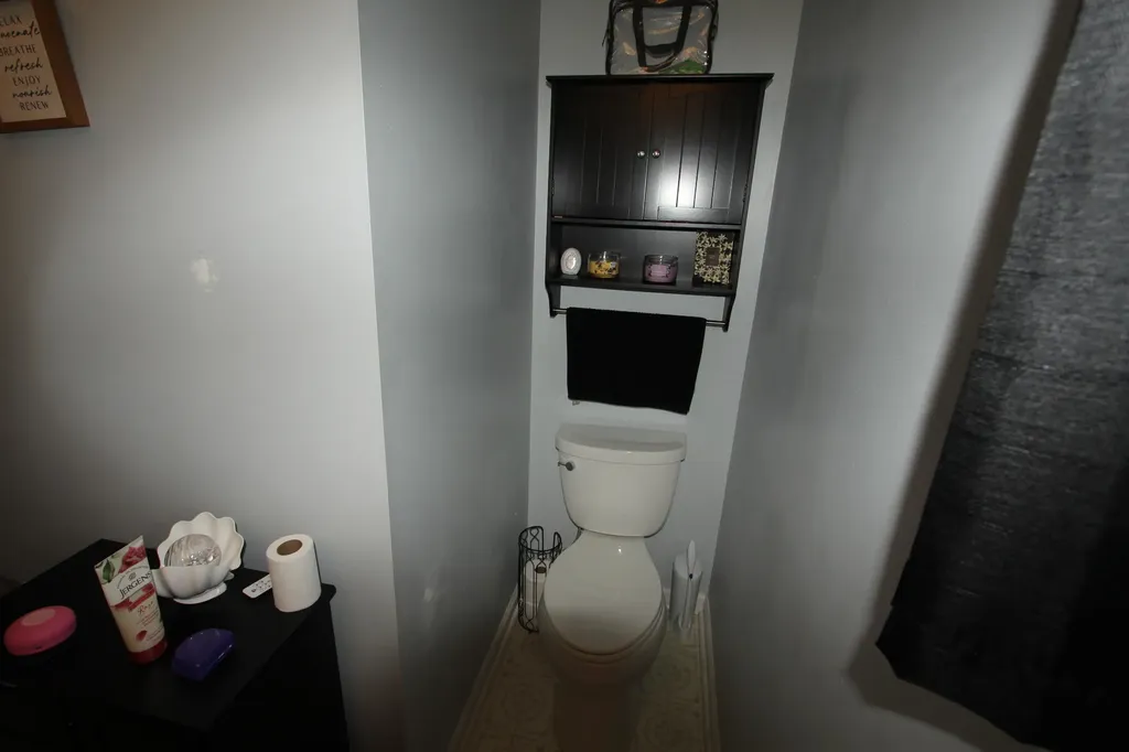 85 Lagus Road Kuttawa KY 42055