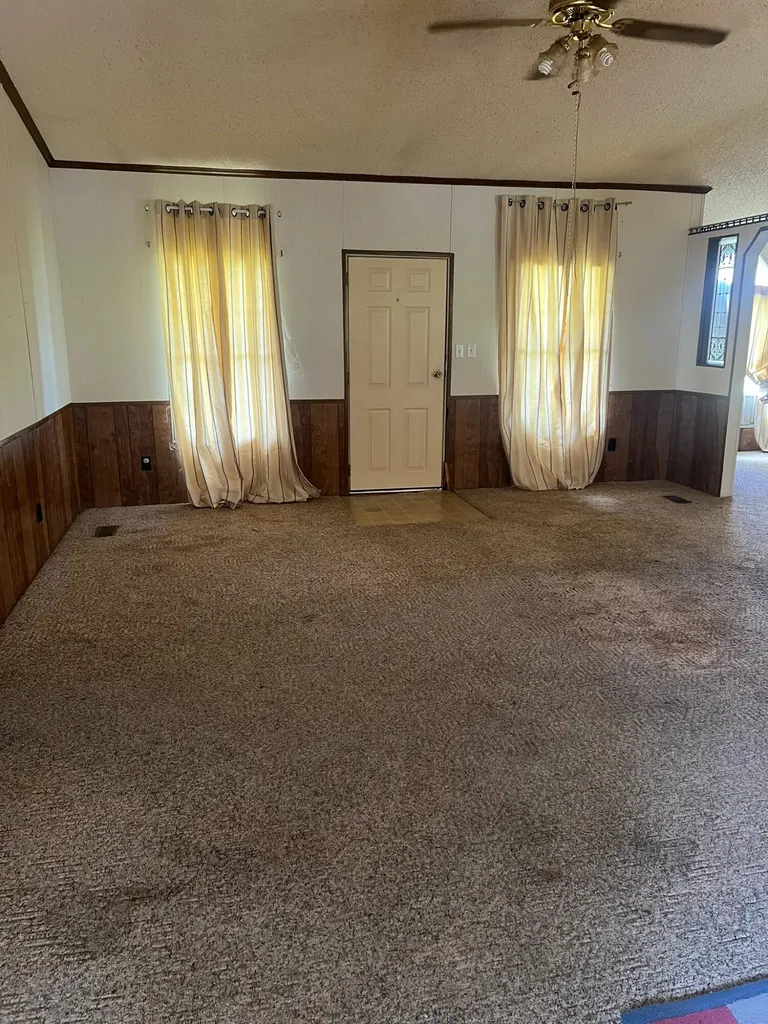 298 S Combs Avenue Corbin KY 40701