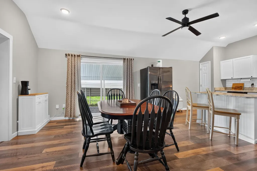 1466 Harrodsburg Road Lawrenceburg KY 40342
