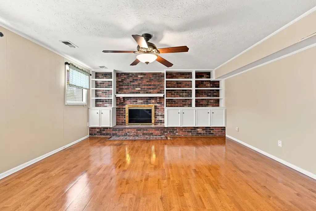 496 Cromwell Way Lexington KY 40503