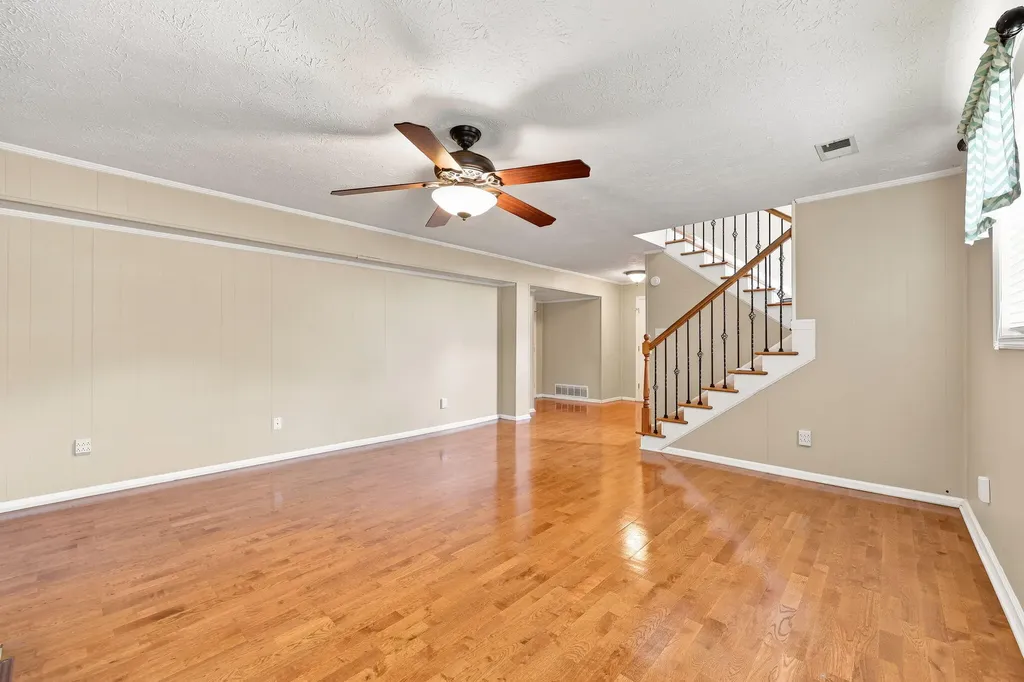 496 Cromwell Way Lexington KY 40503