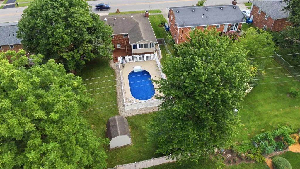 496 Cromwell Way Lexington KY 40503