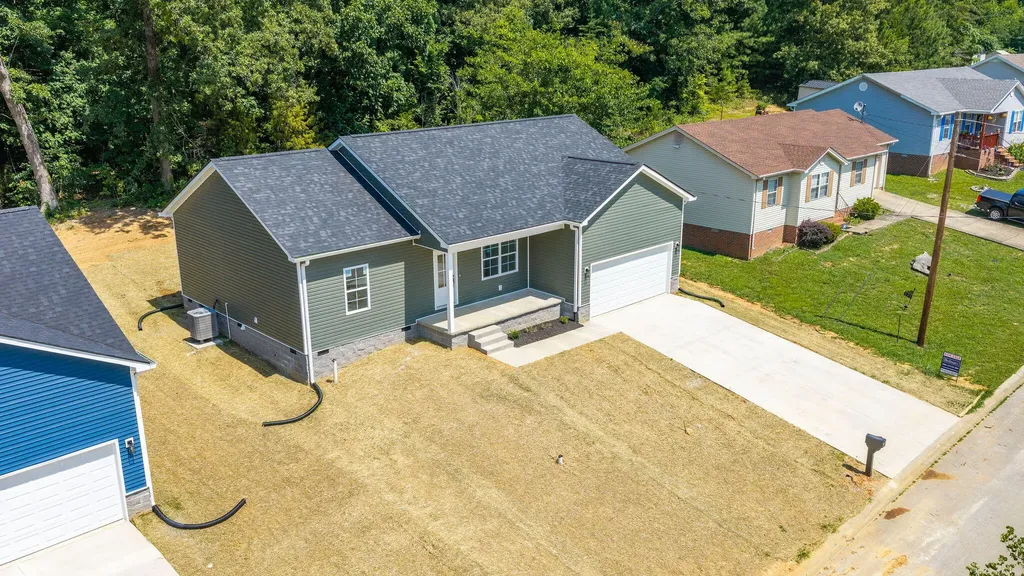 320 Pine Hill Drive Hopkinsville KY 42240