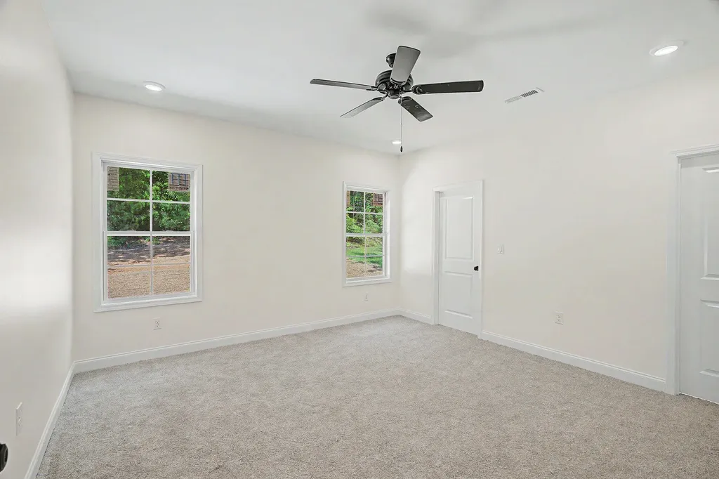320 Pine Hill Drive Hopkinsville KY 42240