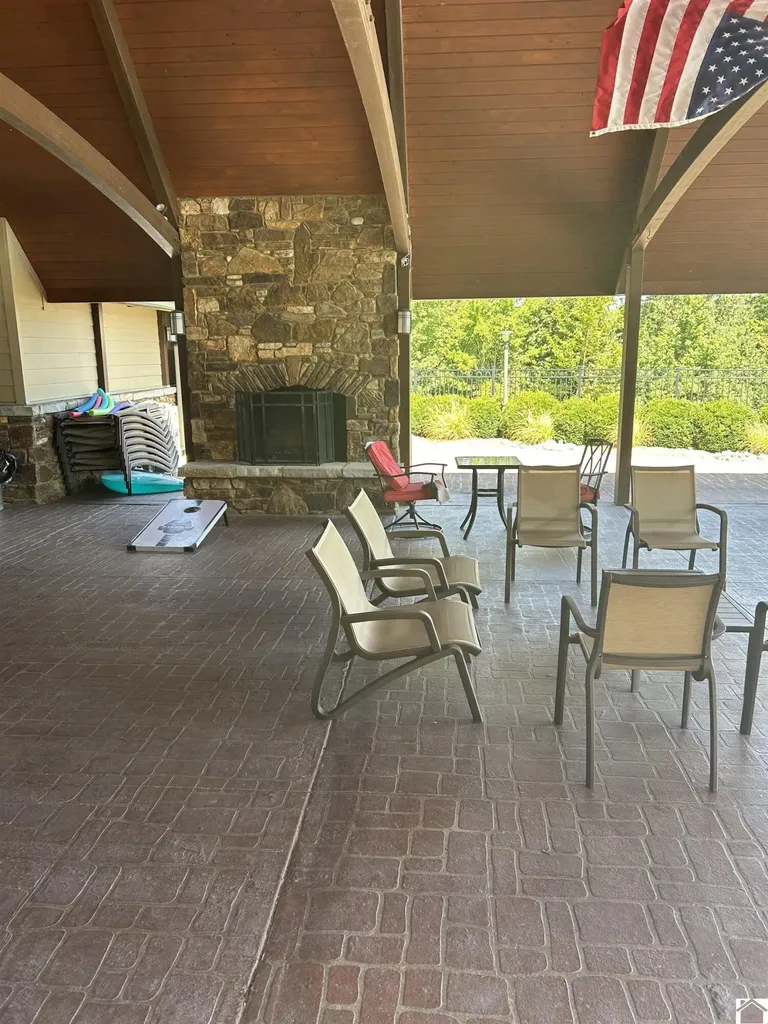 141 Centerview Road Murray KY 42071