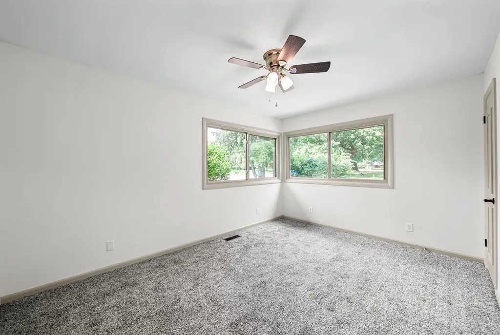 2728 Clinton Circle Hopkinsville KY 42240