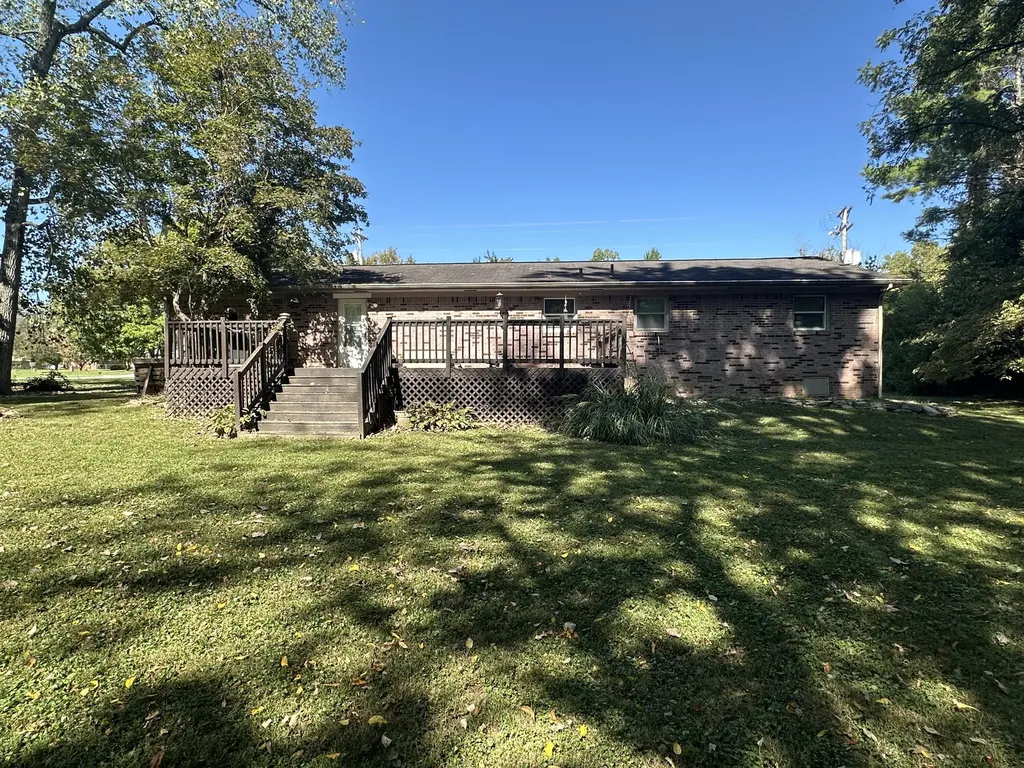 303 Millbrooke Drive Hopkinsville KY 42240