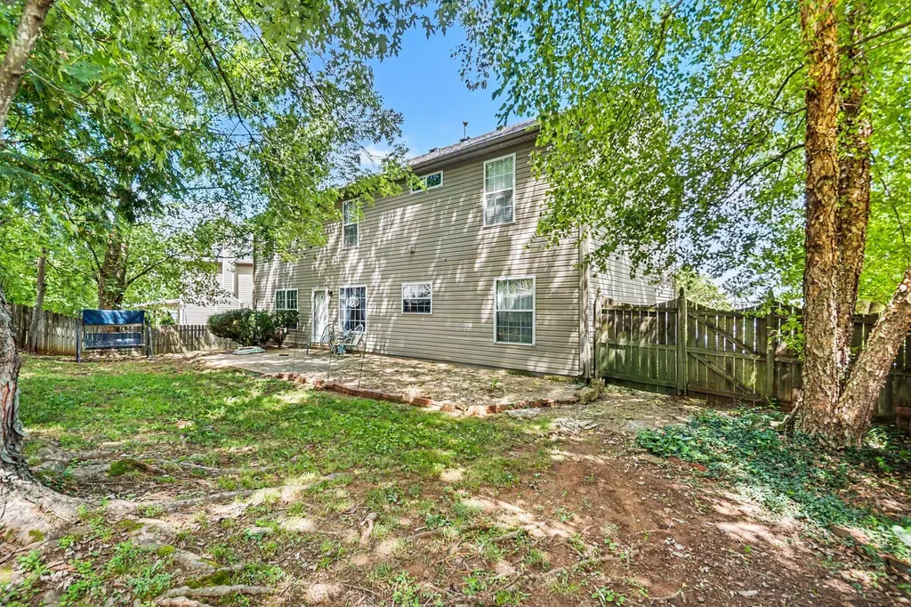 2765 Woodlawn Way Lexington KY 40511