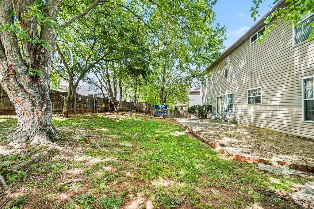 2765 Woodlawn Way Lexington KY 40511