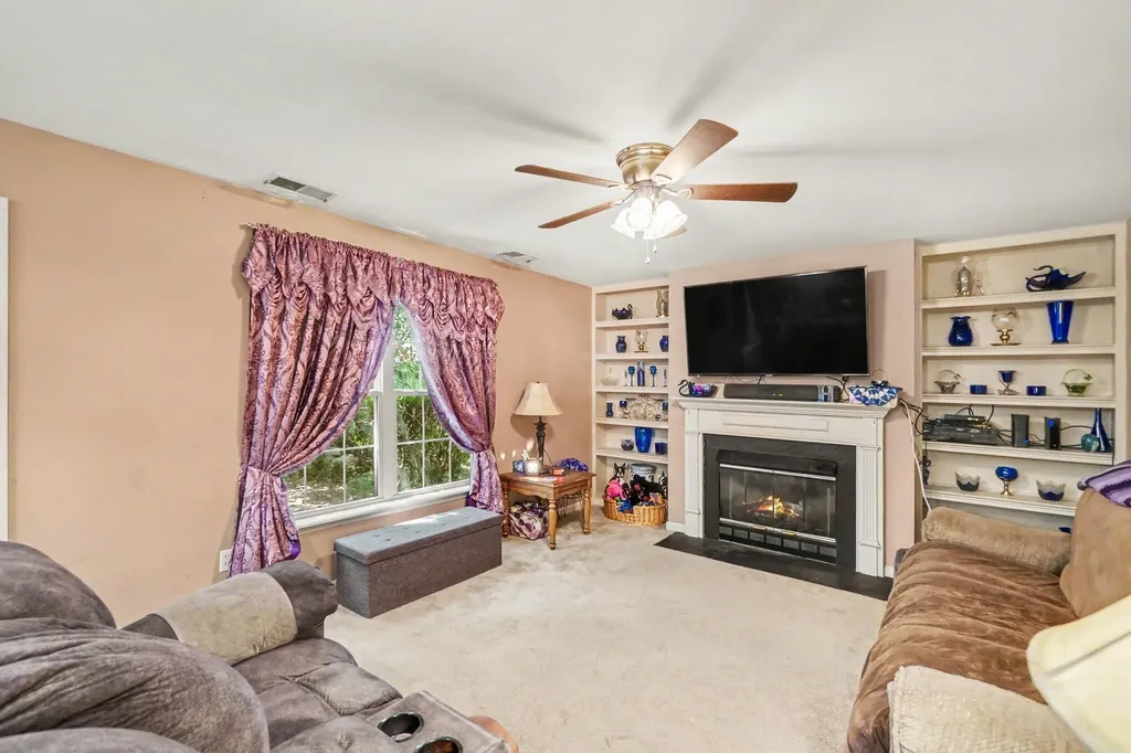 2765 Woodlawn Way Lexington KY 40511