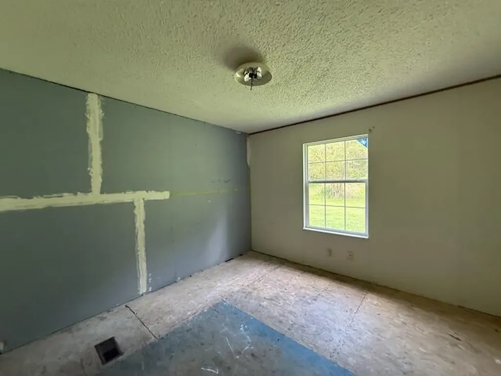 6248 Barbourville Road London KY 40744