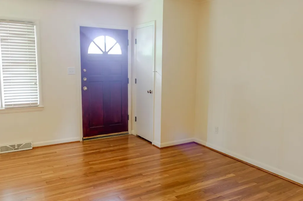 484 Wanstead Way Lexington KY 40505