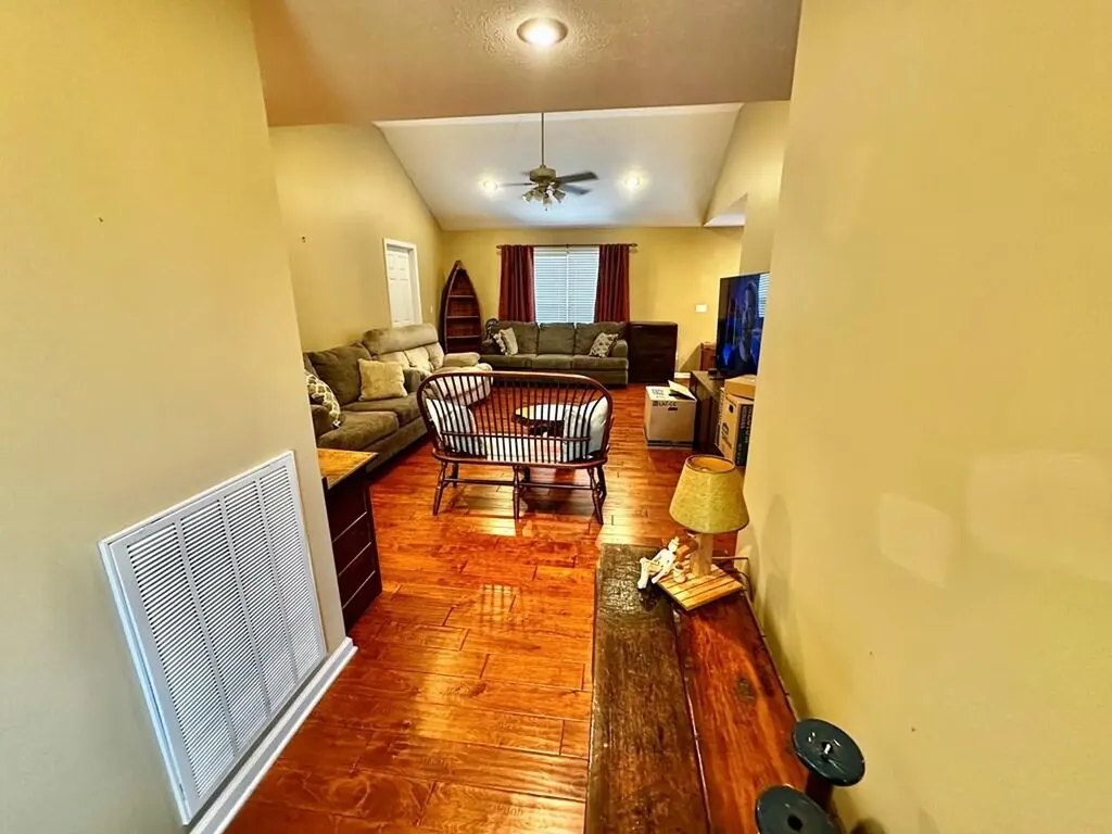224 Benjamin Lane Hopkinsville KY 42240
